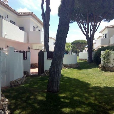 Playa De La Barrosa Apartment Chiclana de la Frontera Exterior photo